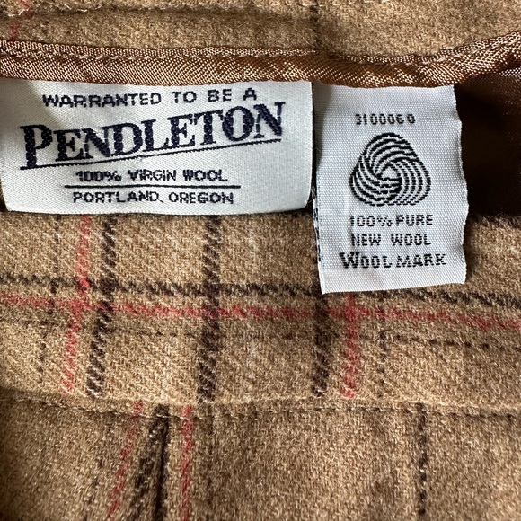 Vintage Pendleton 100% Wool Pencil Skirt in Camel Plaid. Size 10 - Picture 5 of 5
